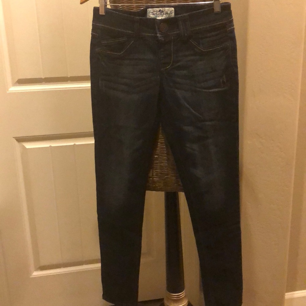 Jolt Jeans